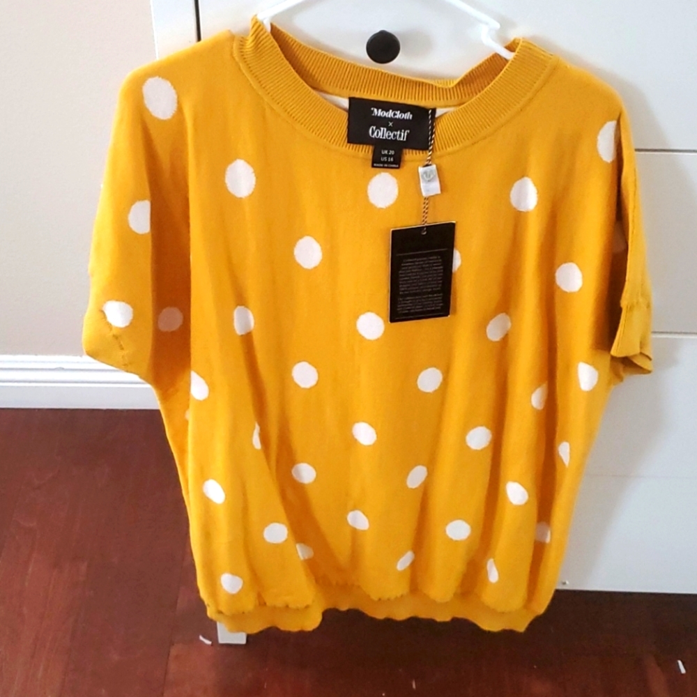 Yellow Poka Dot Sweater top size 16